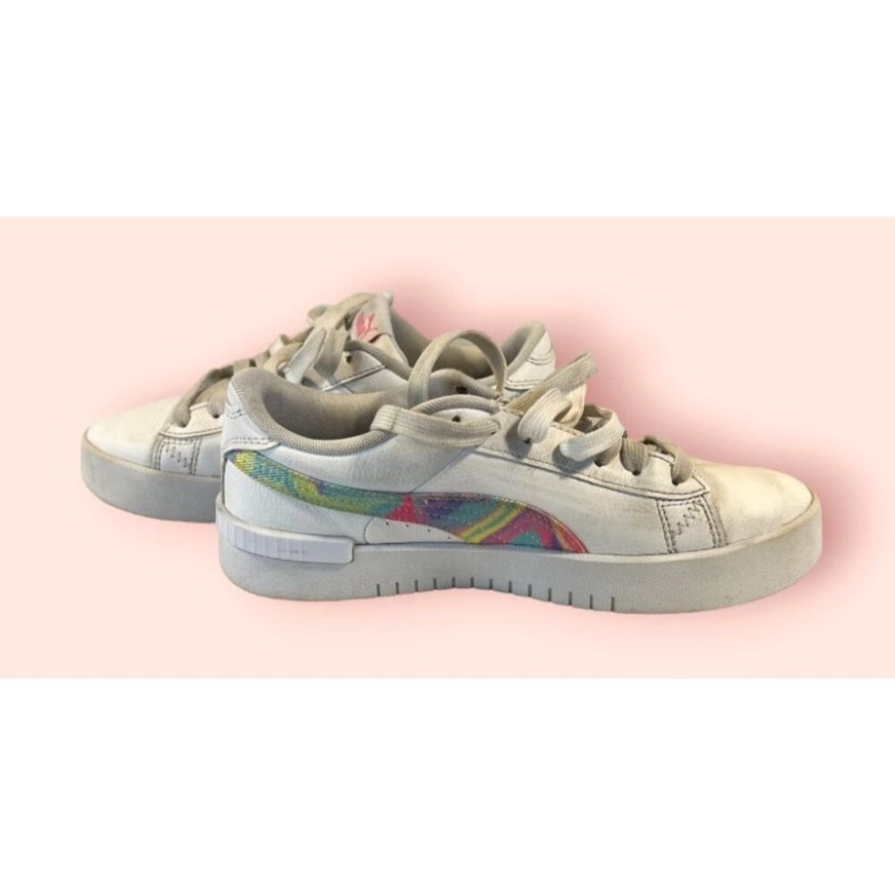 Puma Girls White Sneakers W/ Rainbow Stripe Design Size 4.5 US